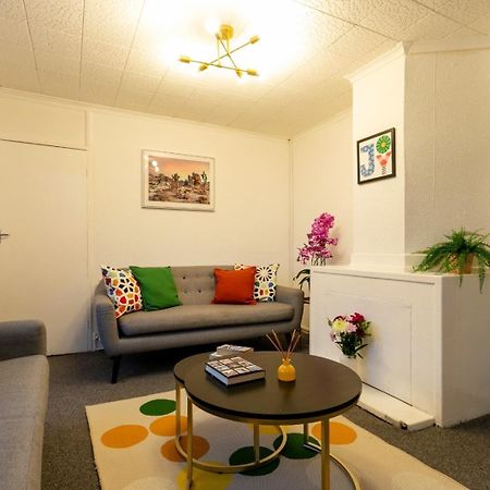 Cozyhome-3Br-5Guest#Netflix#Parking#Garden ノッティンガム エクステリア 写真